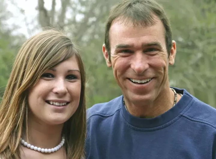 dad with teenage daughter